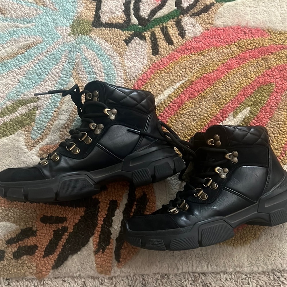 Leather lace up vintage Y2K festival combat boots